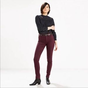 Levi’s 721 High Rise Skinny Jeans